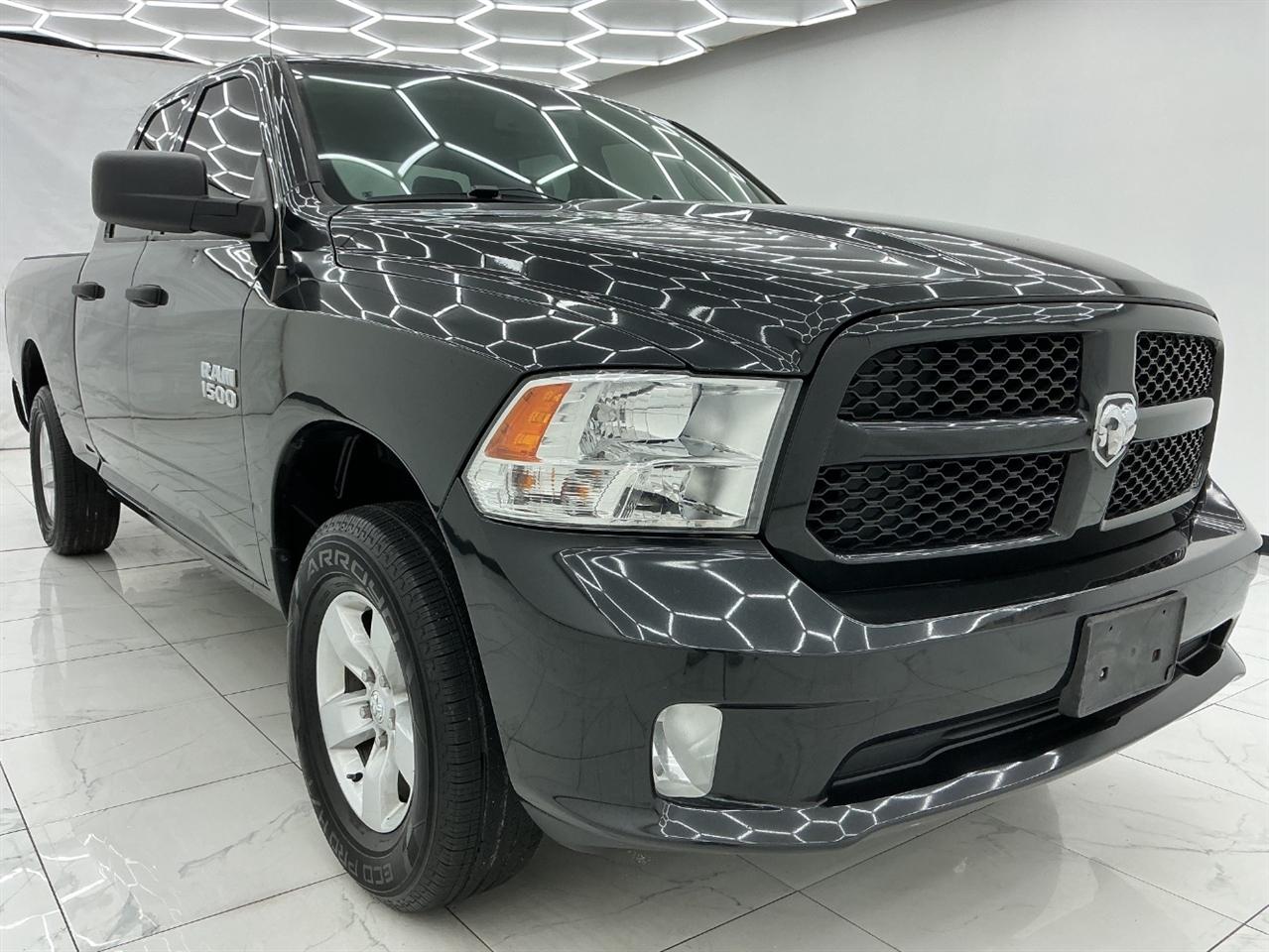 RAM 1500 Express 4x4 Quad Cab 6'4" Box 2018