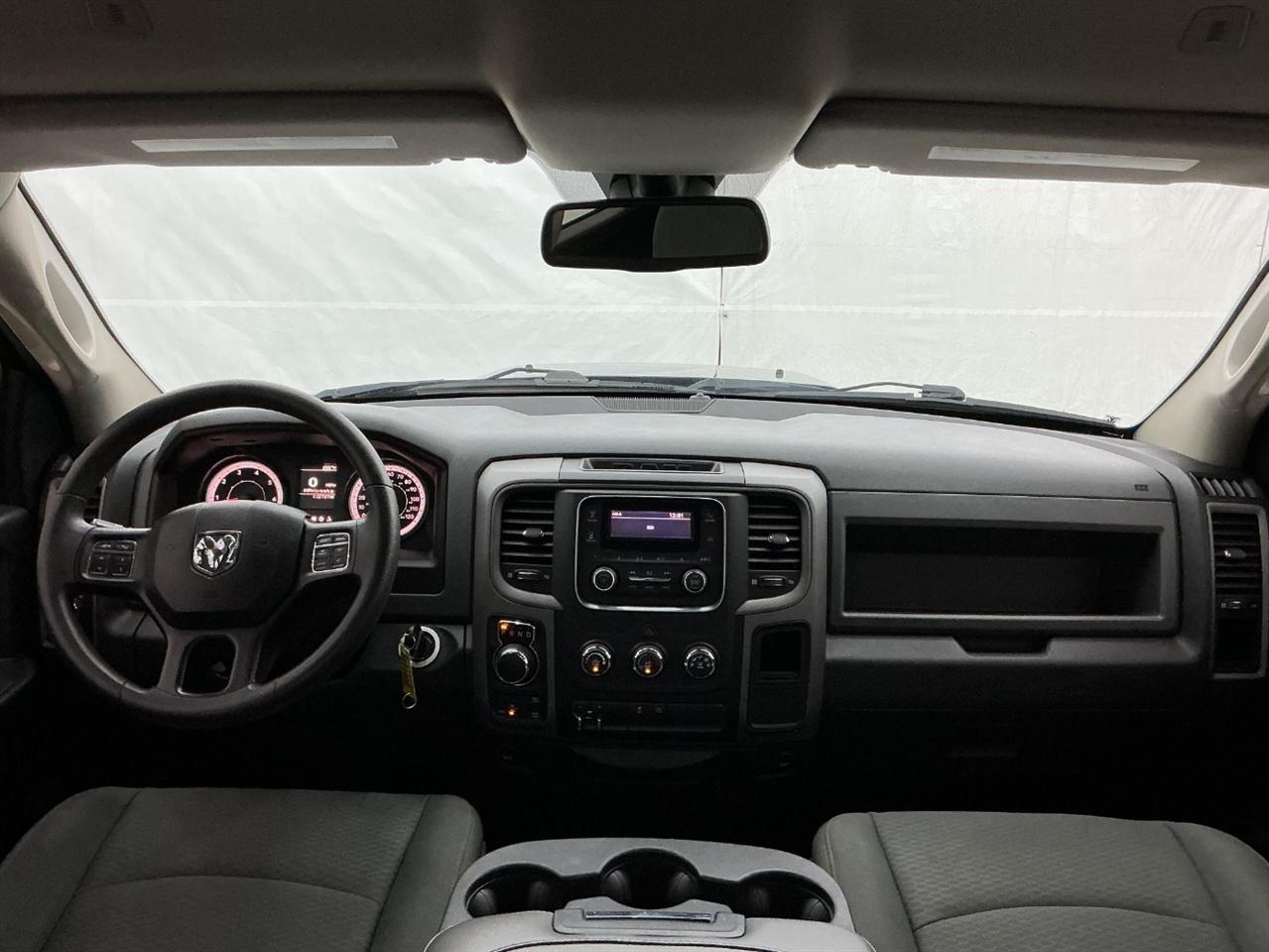 RAM 1500 Express 4x4 Quad Cab 6'4" Box 2018