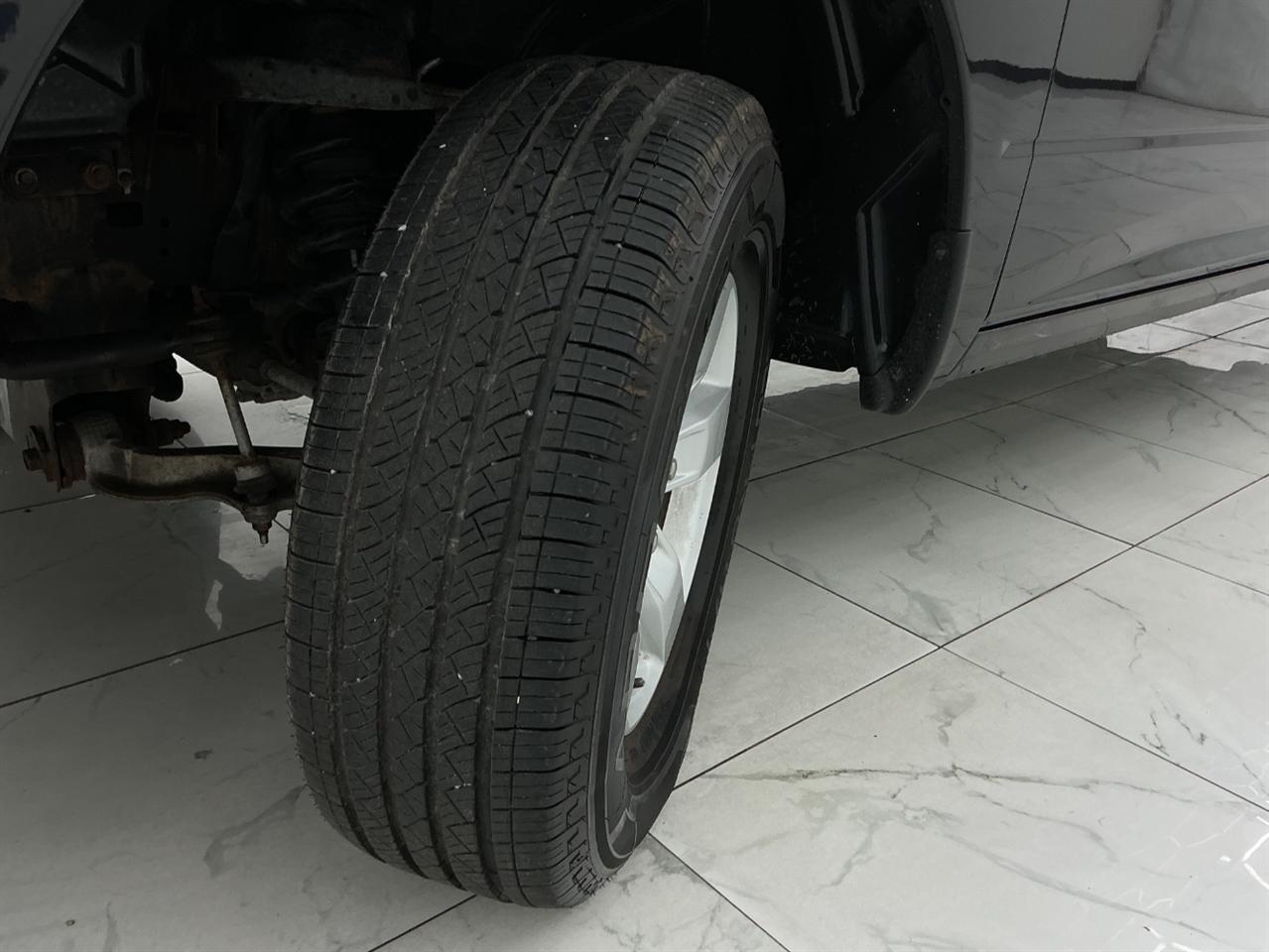 RAM 1500 Express 4x4 Quad Cab 6'4" Box 2018