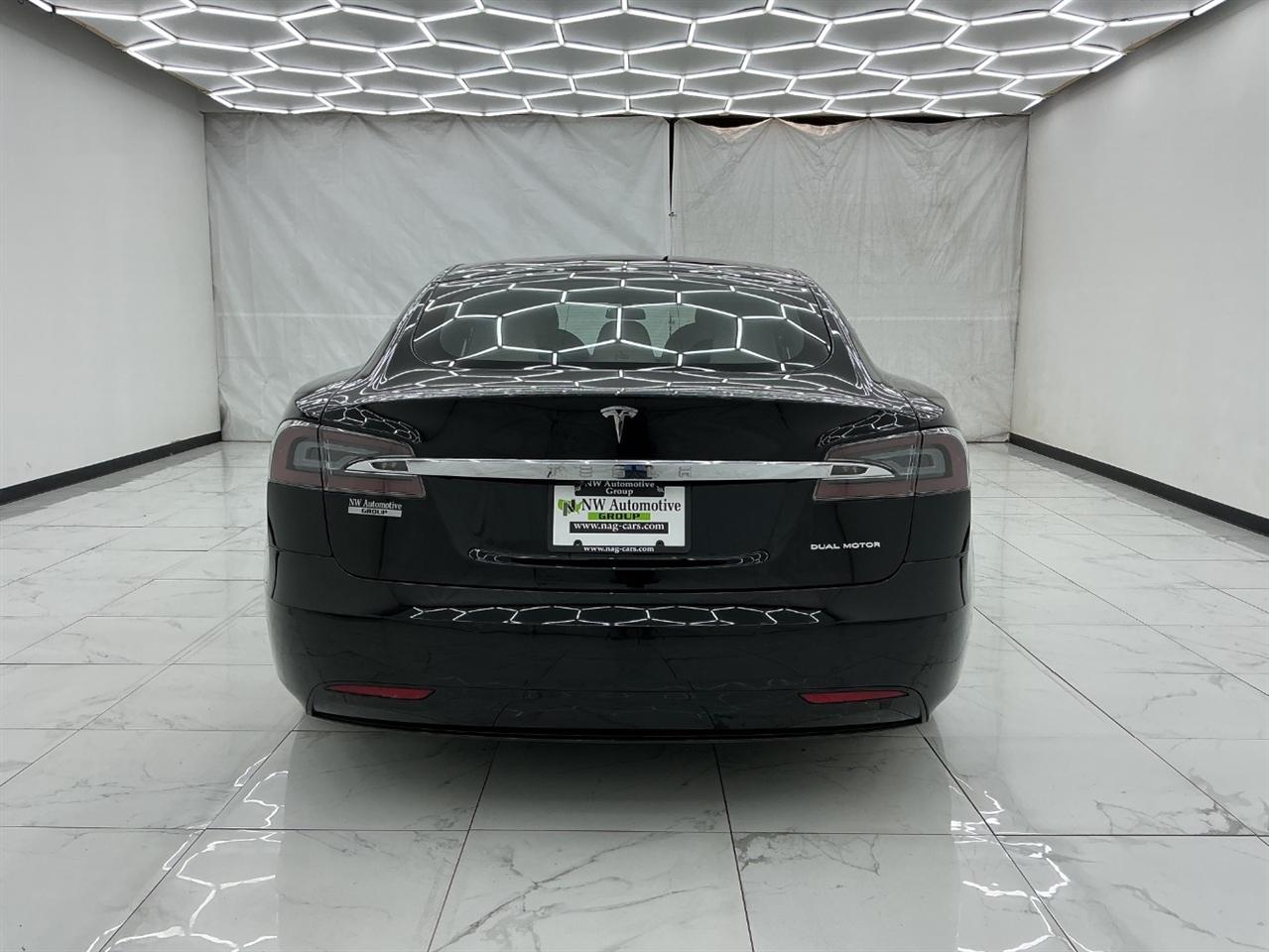 Tesla Model S Long Range AWD 2021