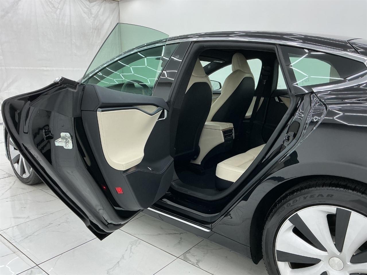 Tesla Model S Long Range AWD 2021