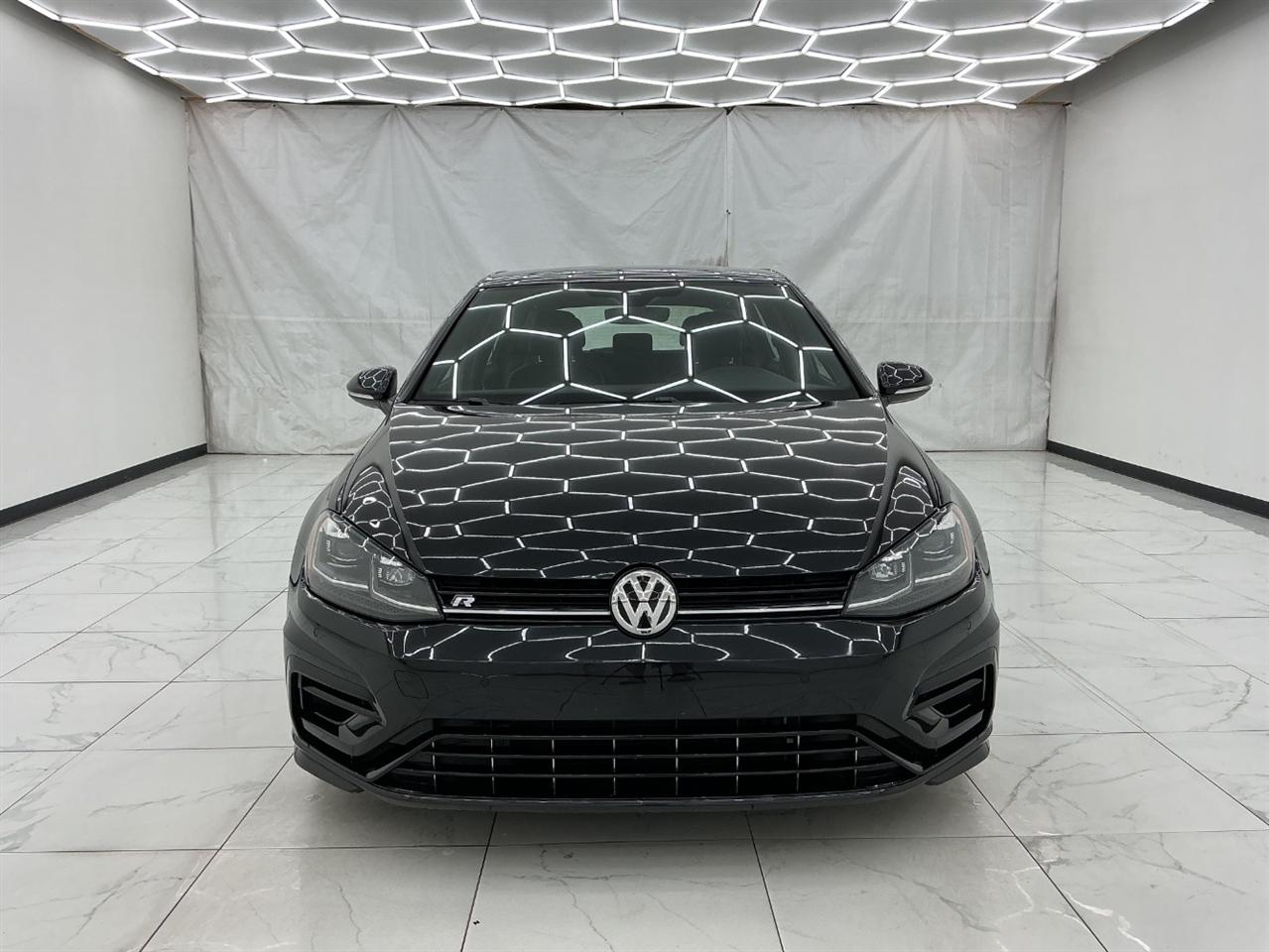 Volkswagen Golf R 2.0T DSG w/DCC/Nav 2019