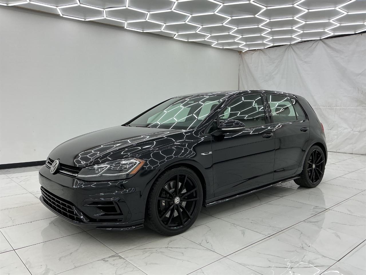Volkswagen Golf R 2.0T DSG w/DCC/Nav 2019
