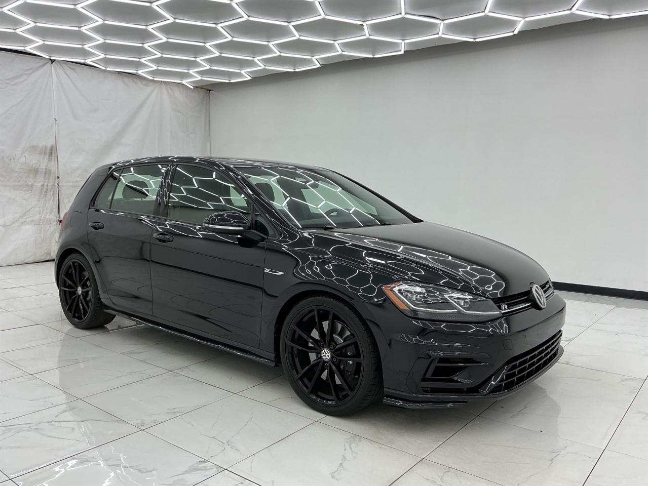 Volkswagen Golf R 2.0T DSG w/DCC/Nav 2019