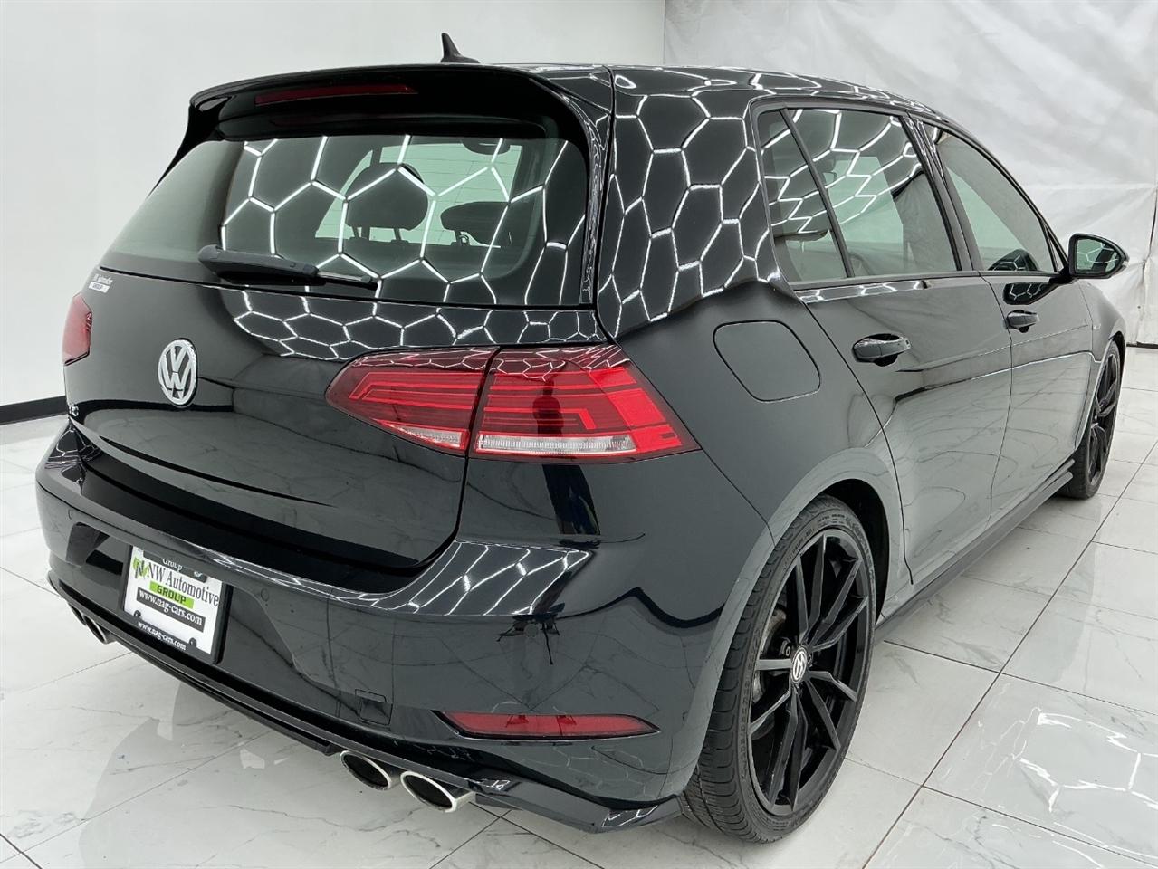 Volkswagen Golf R 2.0T DSG w/DCC/Nav 2019