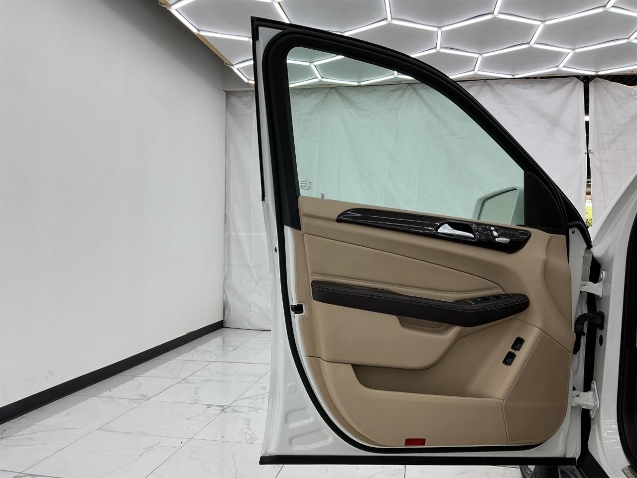 Mercedes-Benz GLS GLS 450 4MATIC SUV 2017