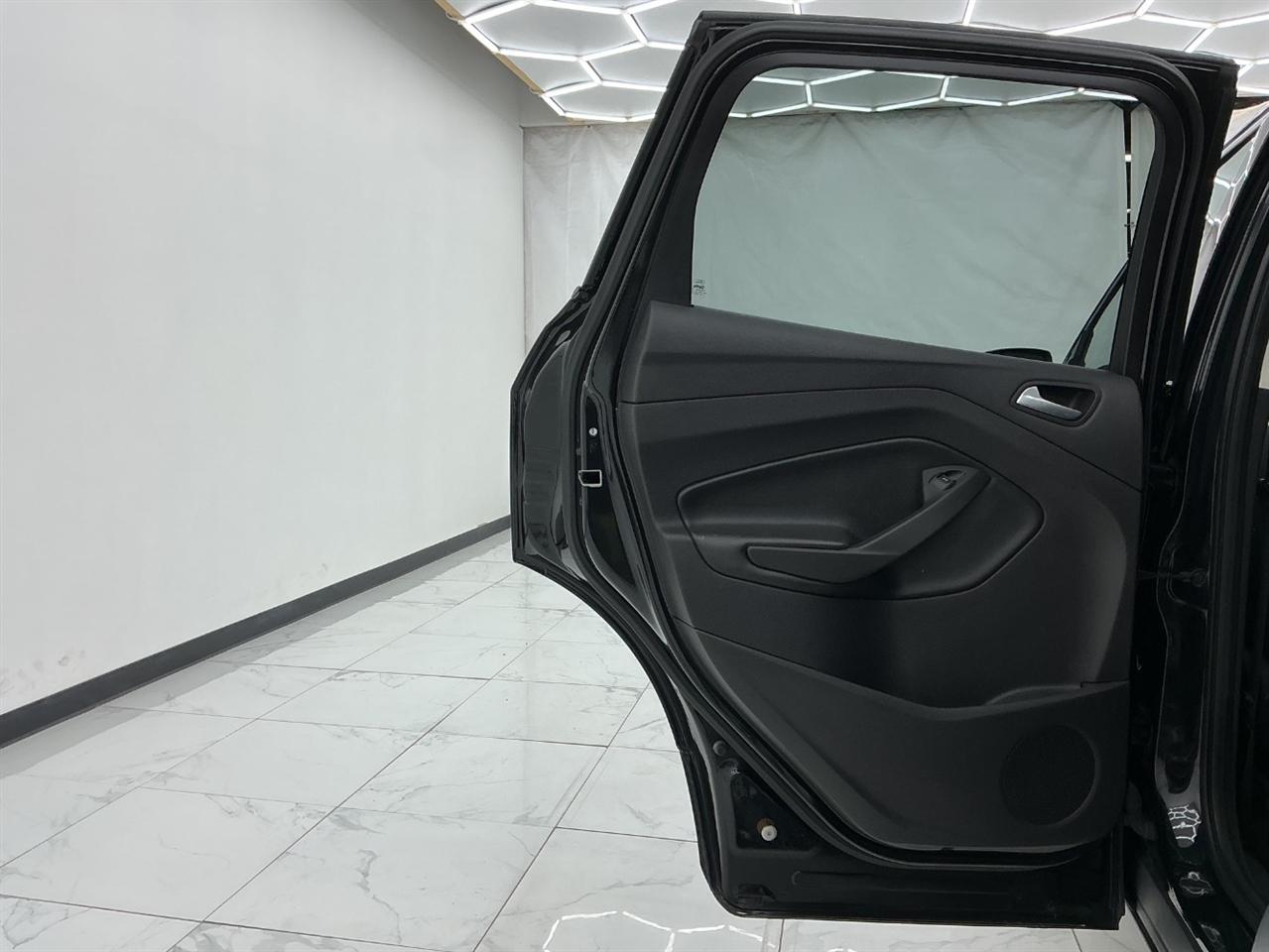 Ford Escape 4WD 4dr SE 2013