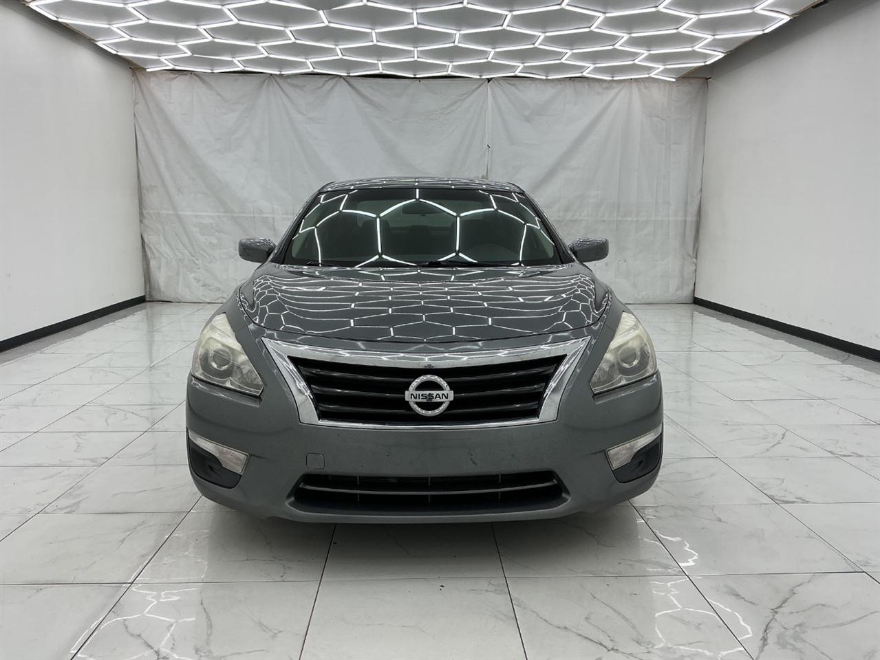 Nissan Altima 4dr Sdn I4 2.5 S 2015