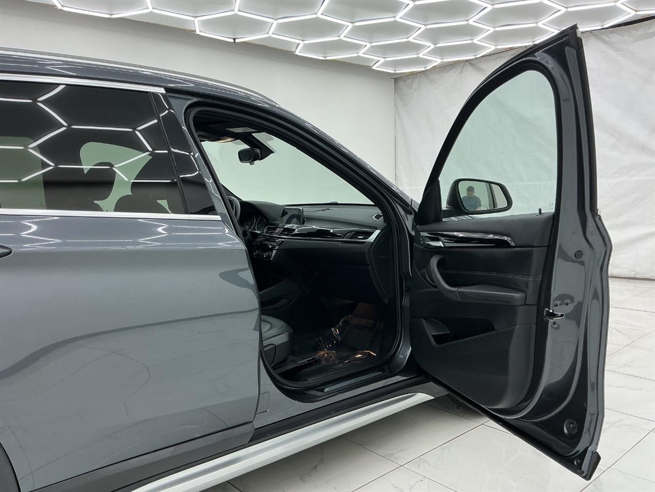 BMW X1 xDrive28i Sports Activity Vehicle 2018