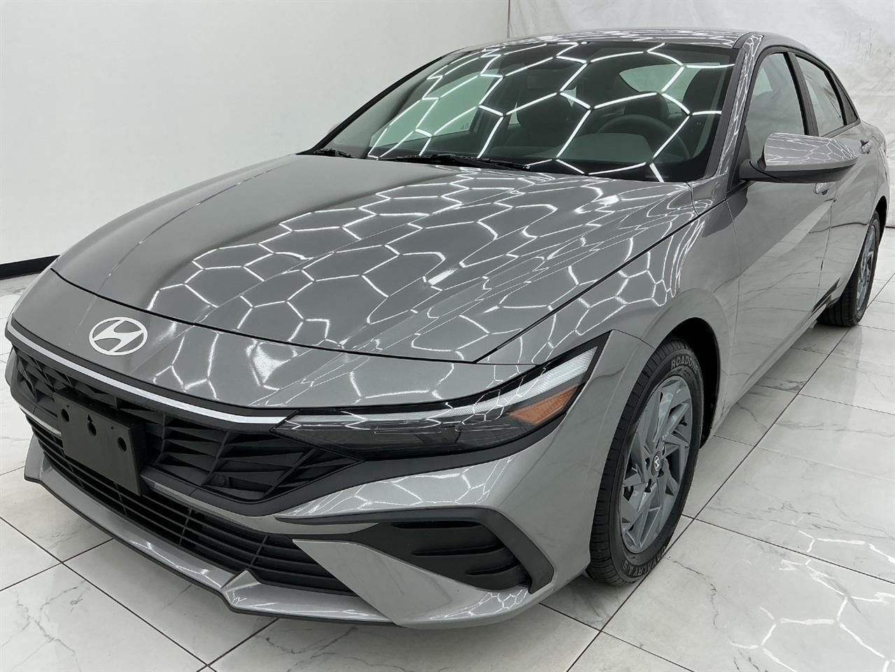 Hyundai Elantra Hybrid Blue DCT 2024