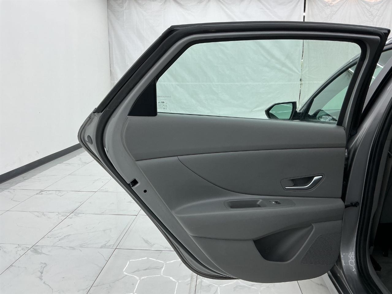 Hyundai Elantra Hybrid Blue DCT 2024