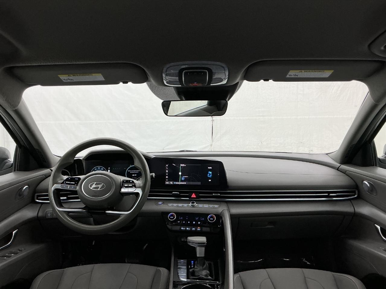 Hyundai Elantra Hybrid Blue DCT 2024