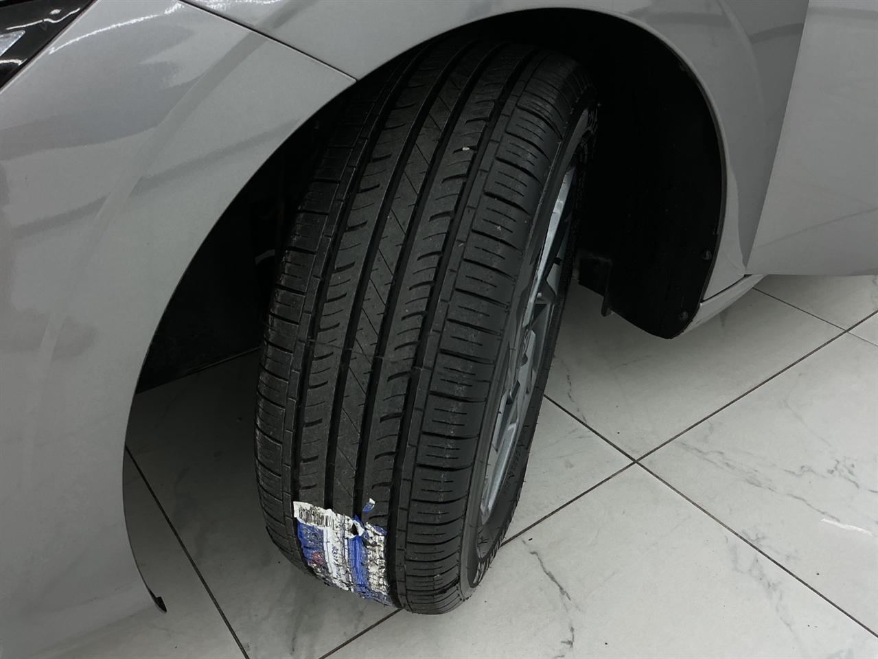 Hyundai Elantra Hybrid Blue DCT 2024