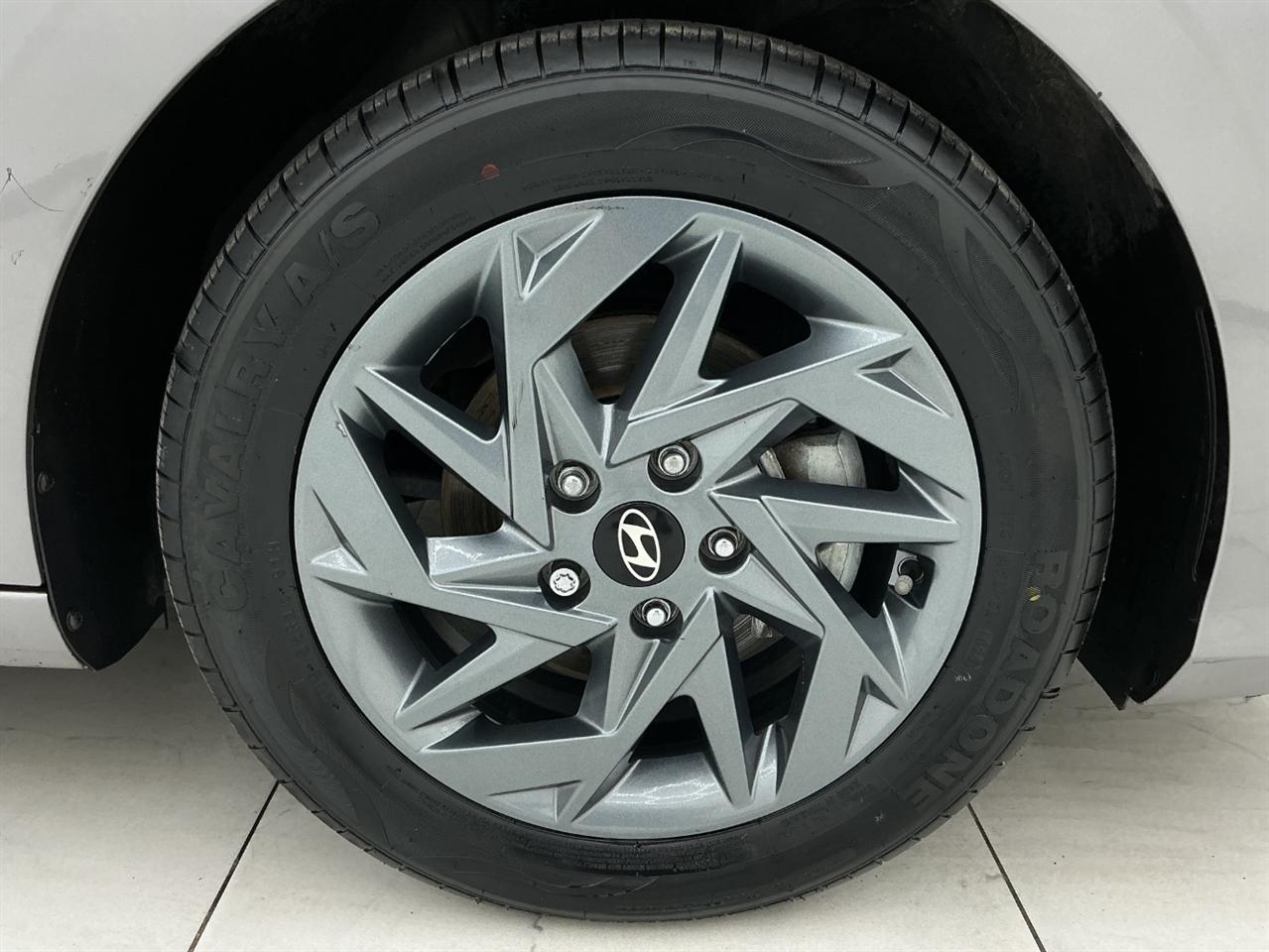 Hyundai Elantra Hybrid Blue DCT 2024
