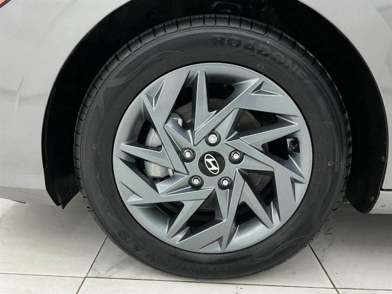 Hyundai Elantra Hybrid Blue DCT 2024