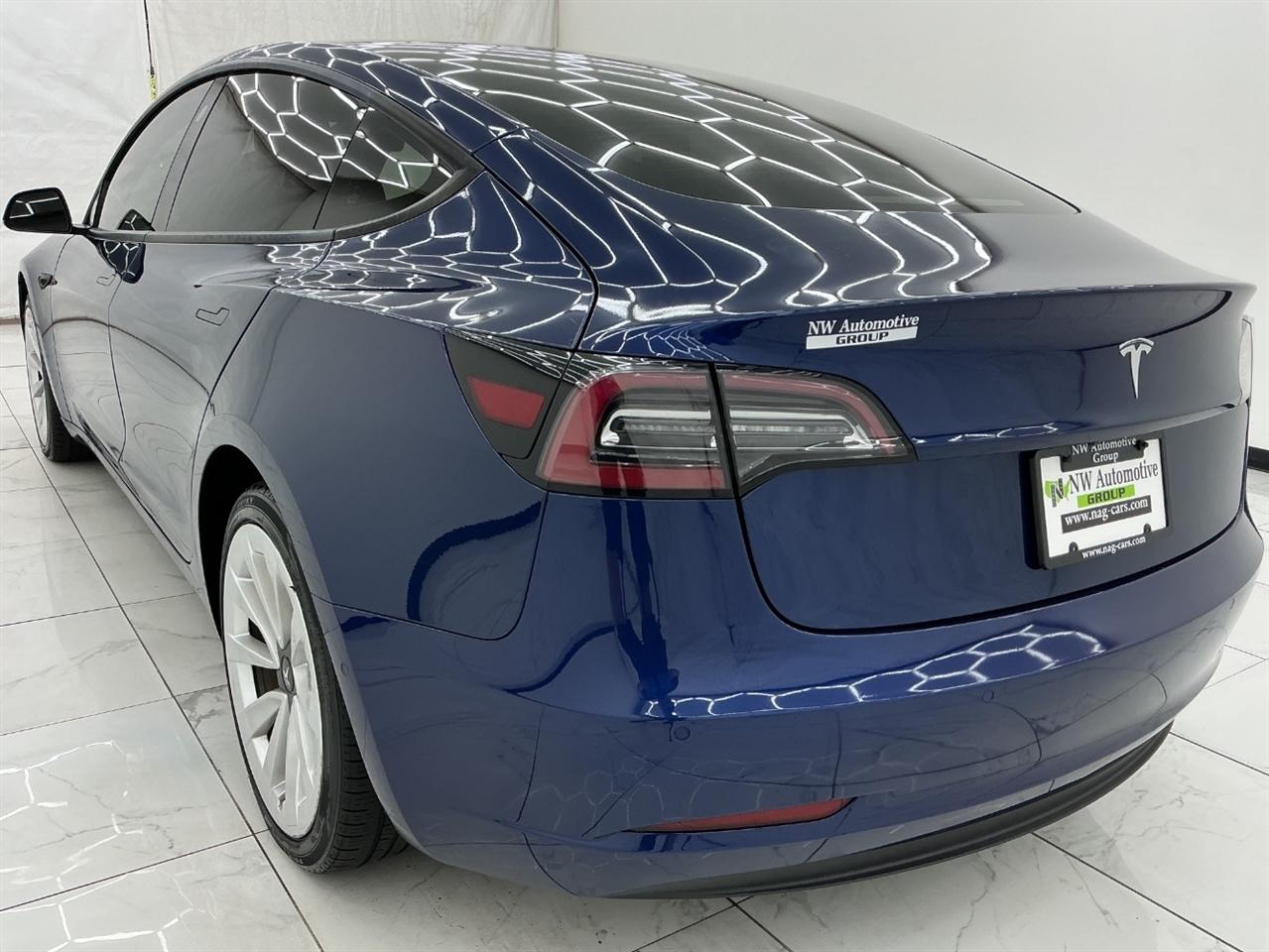 Tesla Model 3 RWD 2022