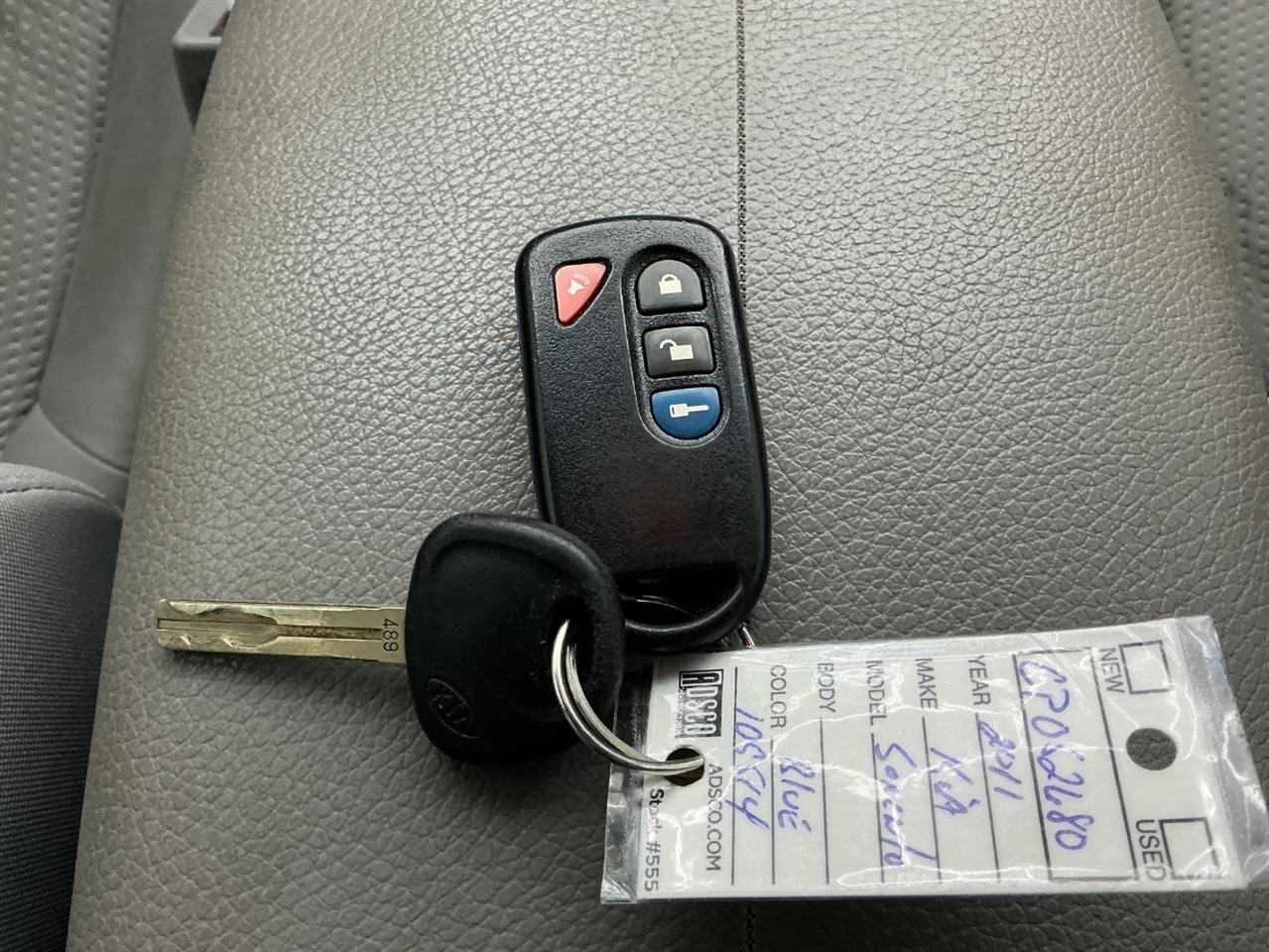 Kia Sorento AWD 4dr V6 LX 2011
