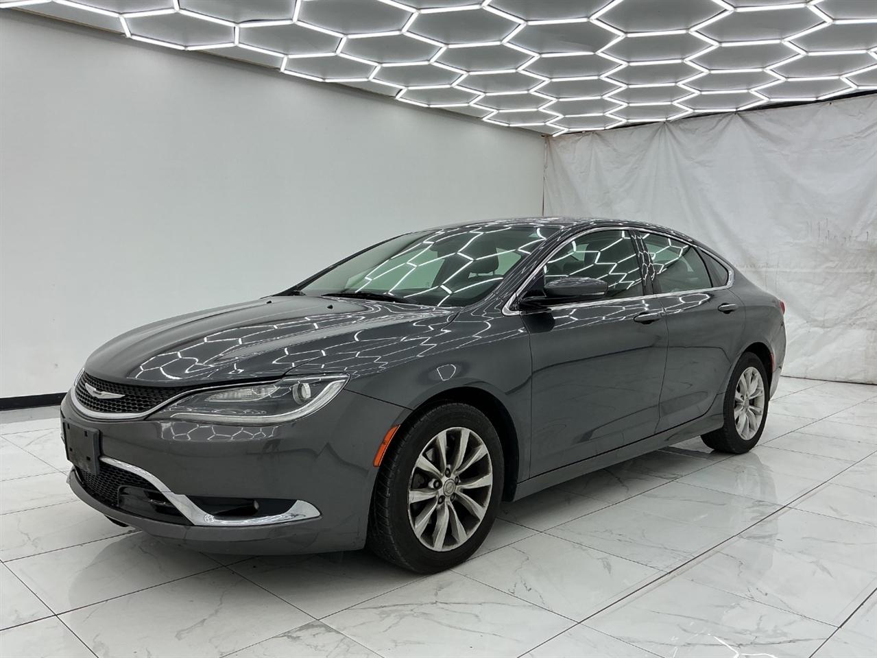 Chrysler 200 4dr Sdn C FWD 2015