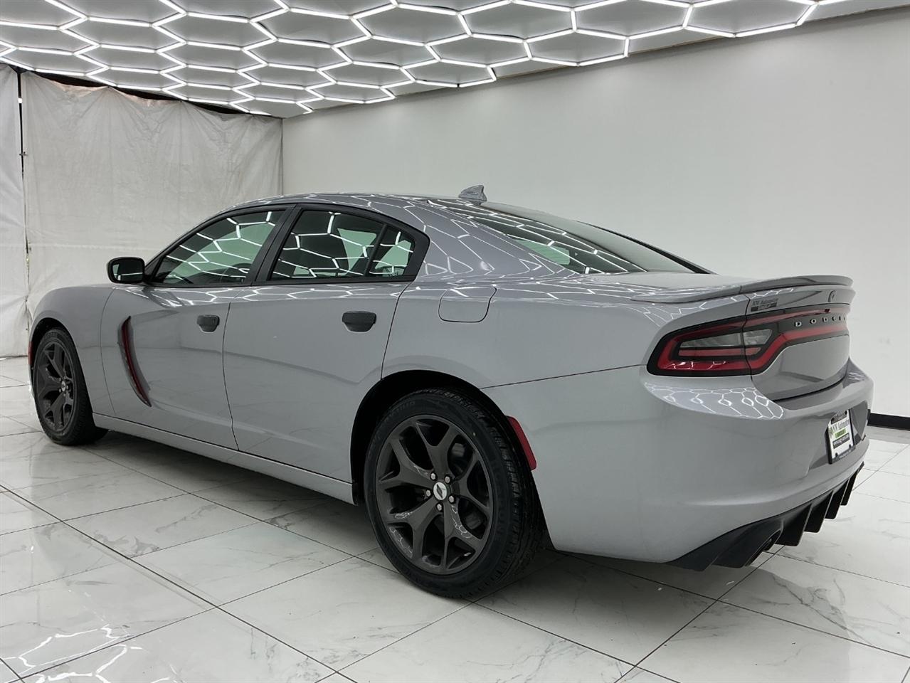 Dodge Charger SXT RWD 2017