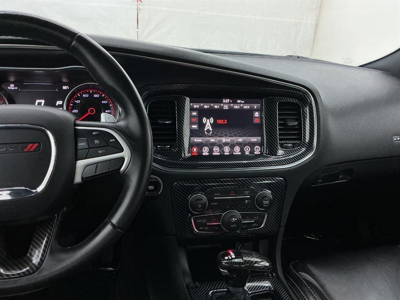 Dodge Charger SXT RWD 2017