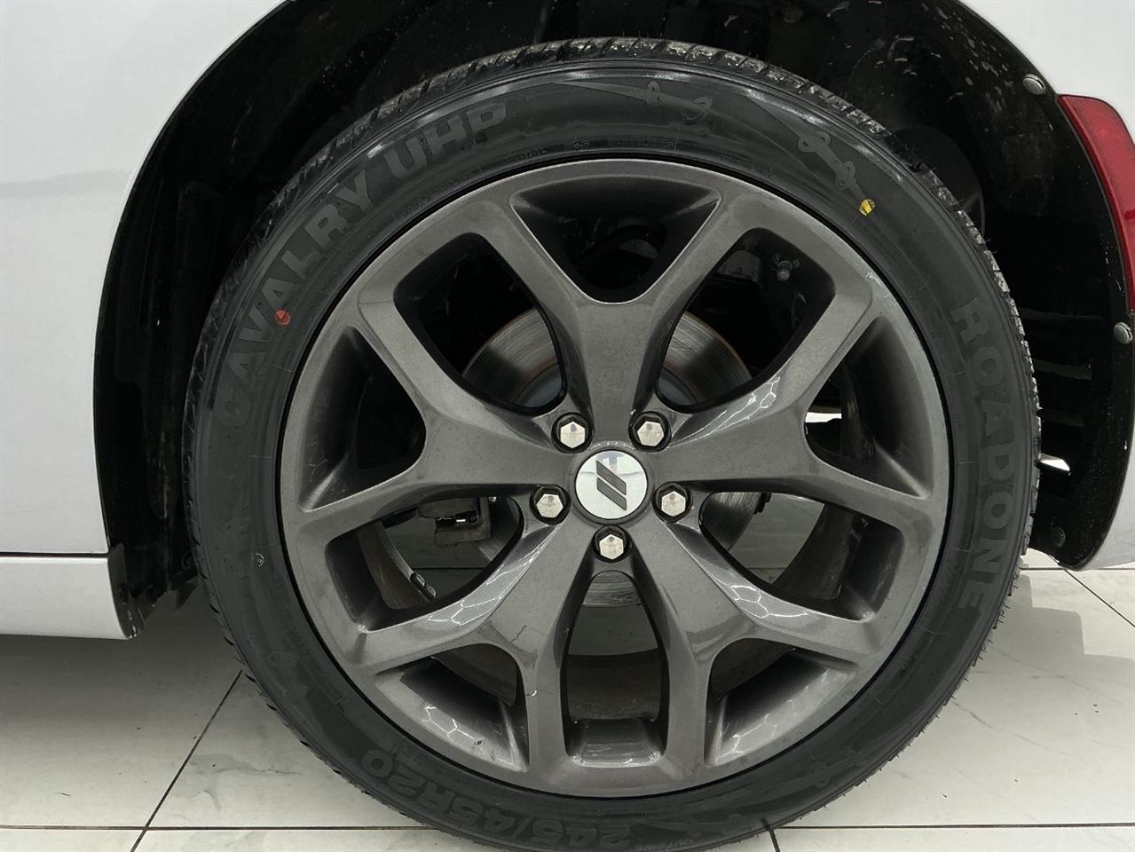 Dodge Charger SXT RWD 2017