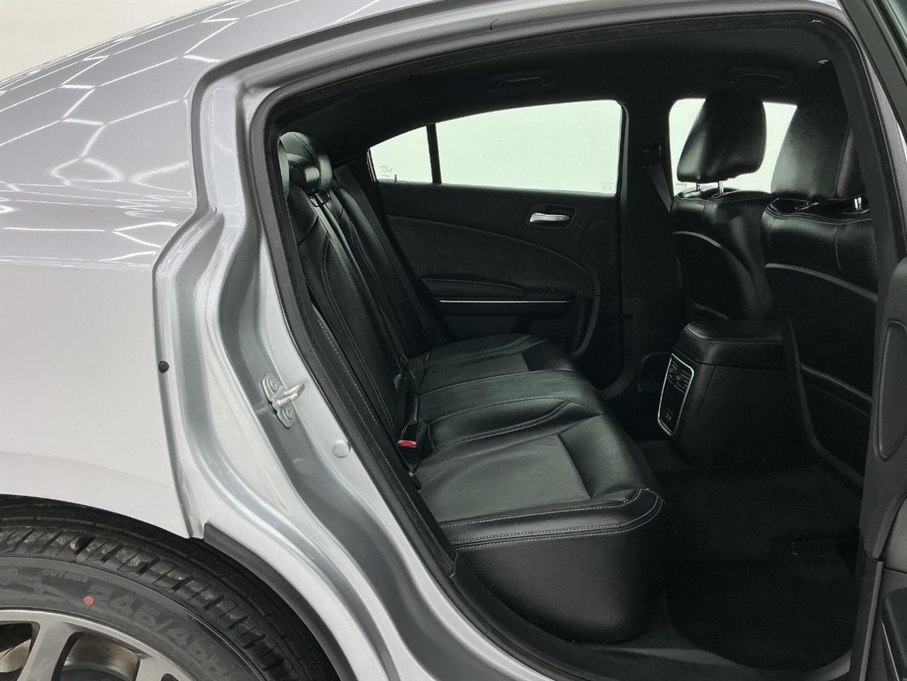 Dodge Charger SXT RWD 2017