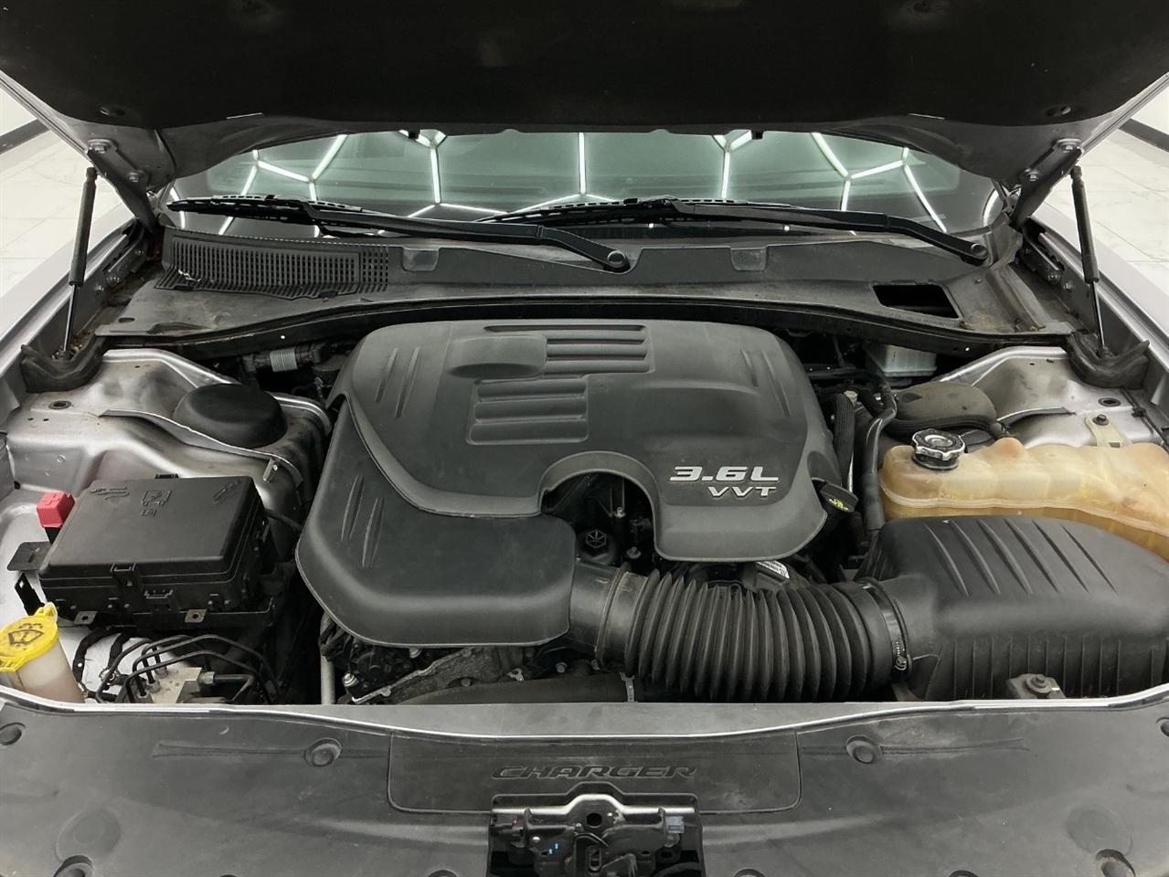 Dodge Charger SXT RWD 2017