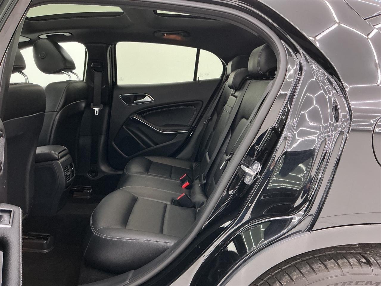 Mercedes-Benz GLA GLA 250 4MATIC SUV 2018