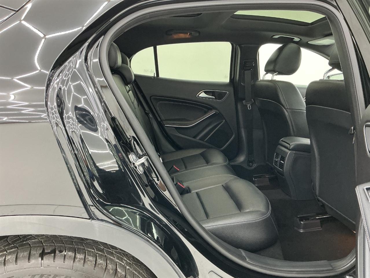 Mercedes-Benz GLA GLA 250 4MATIC SUV 2018