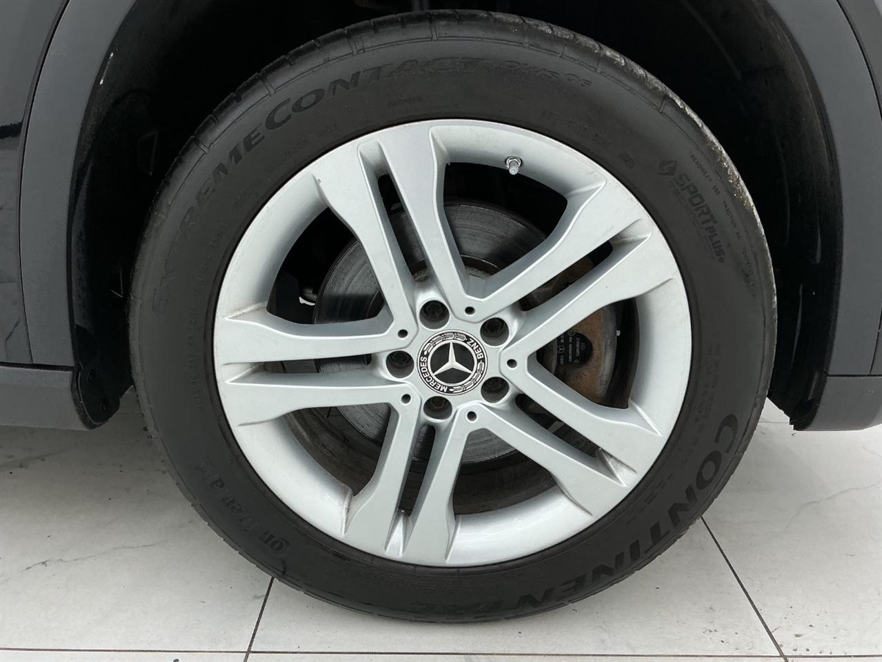 Mercedes-Benz GLA GLA 250 4MATIC SUV 2018