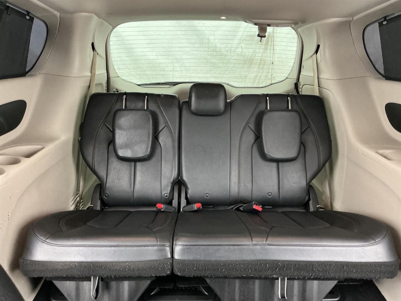 Chrysler Pacifica Touring L FWD 2020