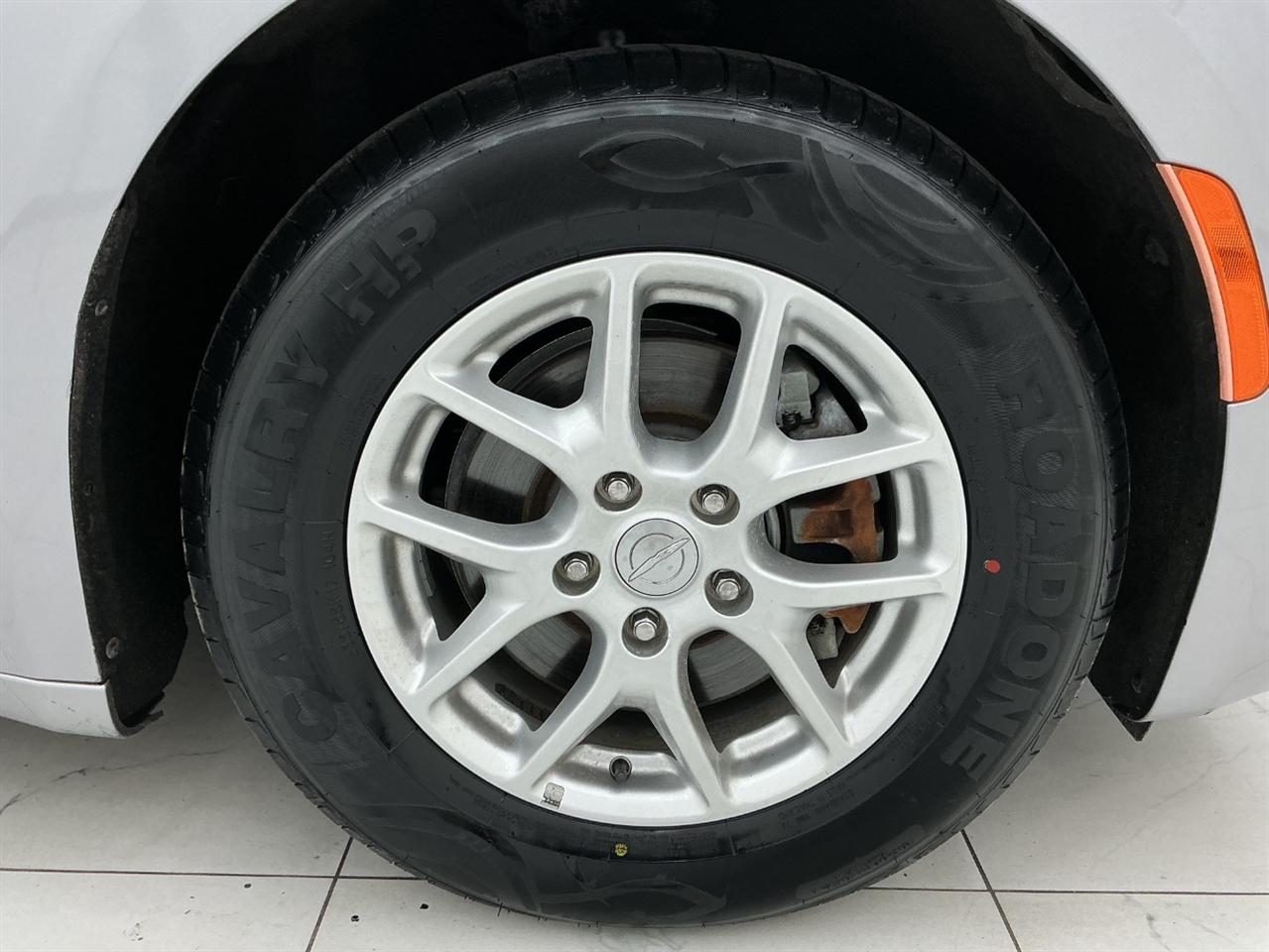 Chrysler Pacifica Touring L FWD 2020