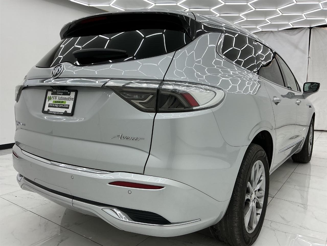 Buick Enclave AWD 4dr Avenir 2022