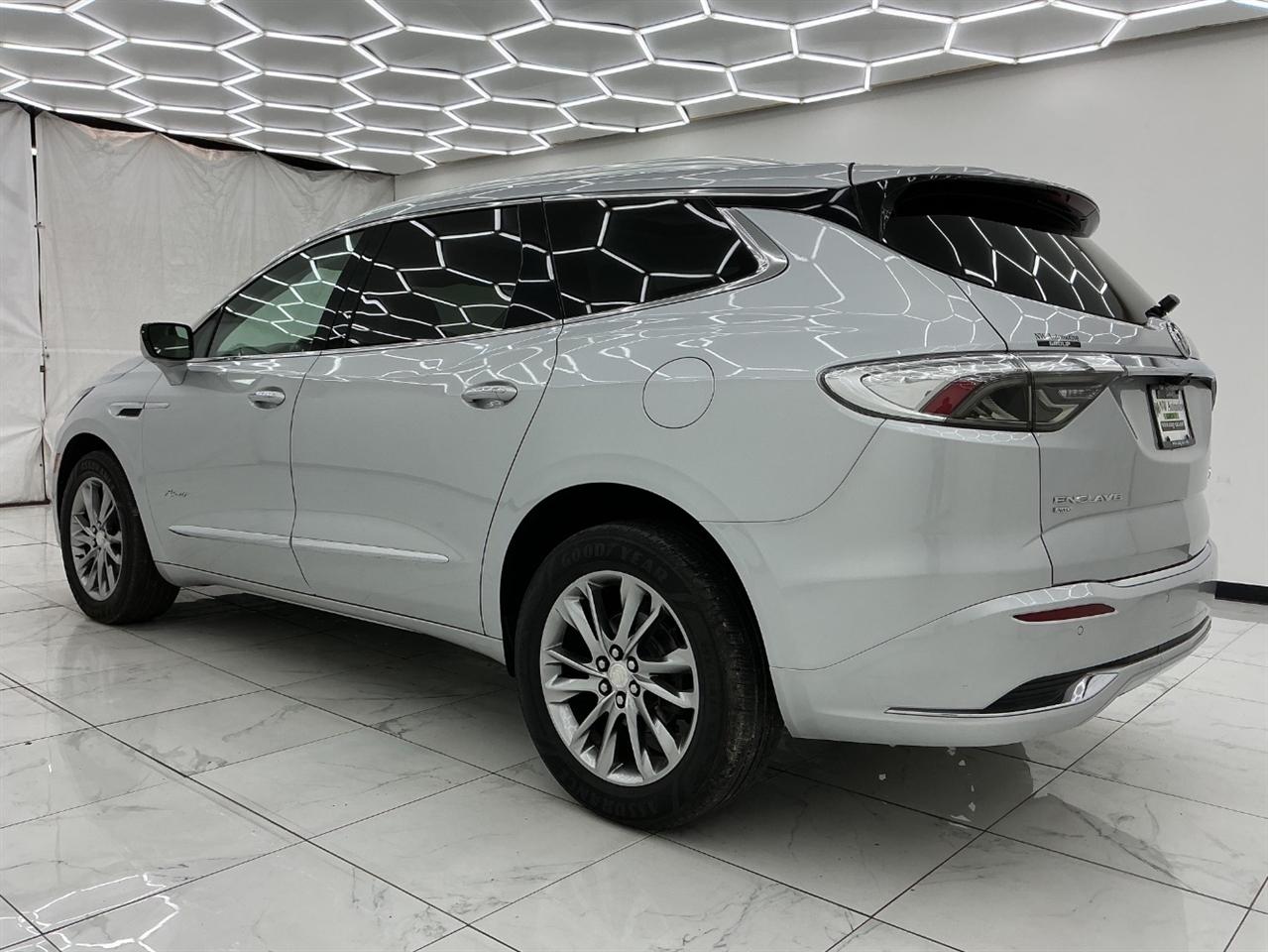 Buick Enclave AWD 4dr Avenir 2022