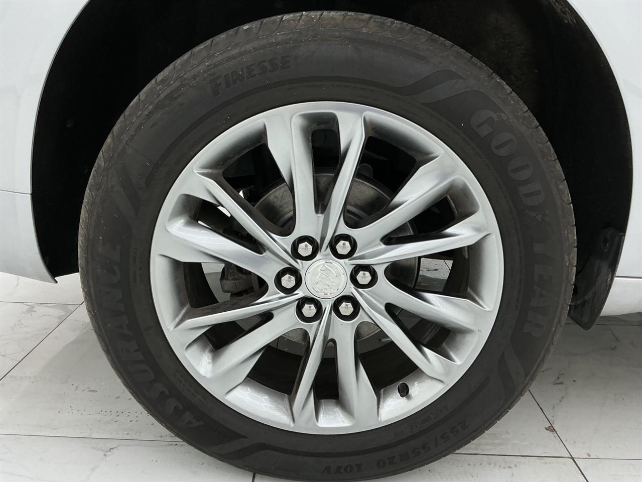 Buick Enclave AWD 4dr Avenir 2022