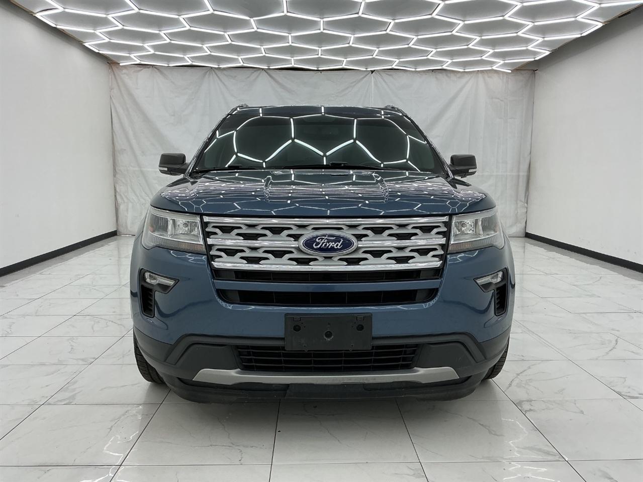 Ford Explorer XLT FWD 2019