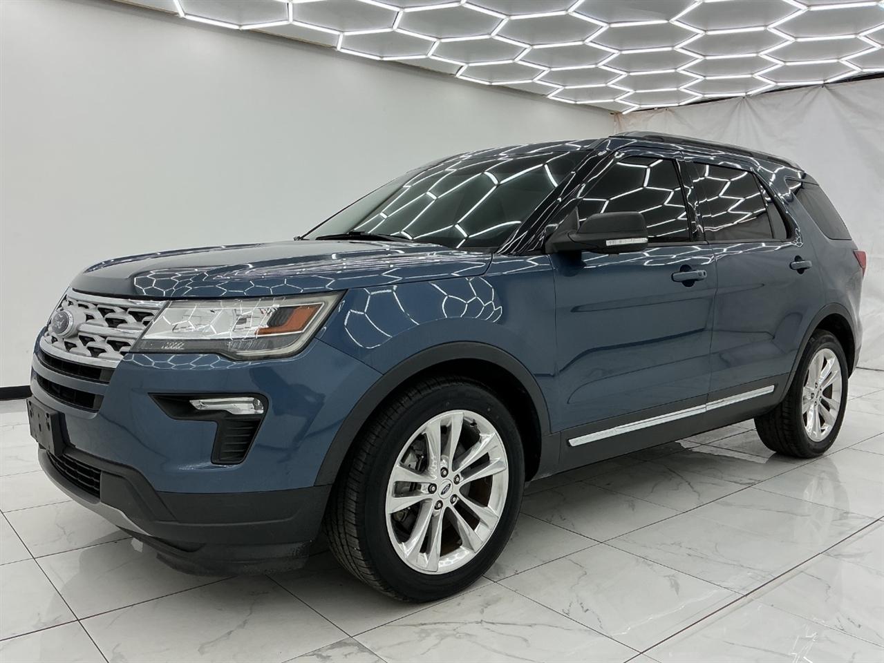 Ford Explorer XLT FWD 2019