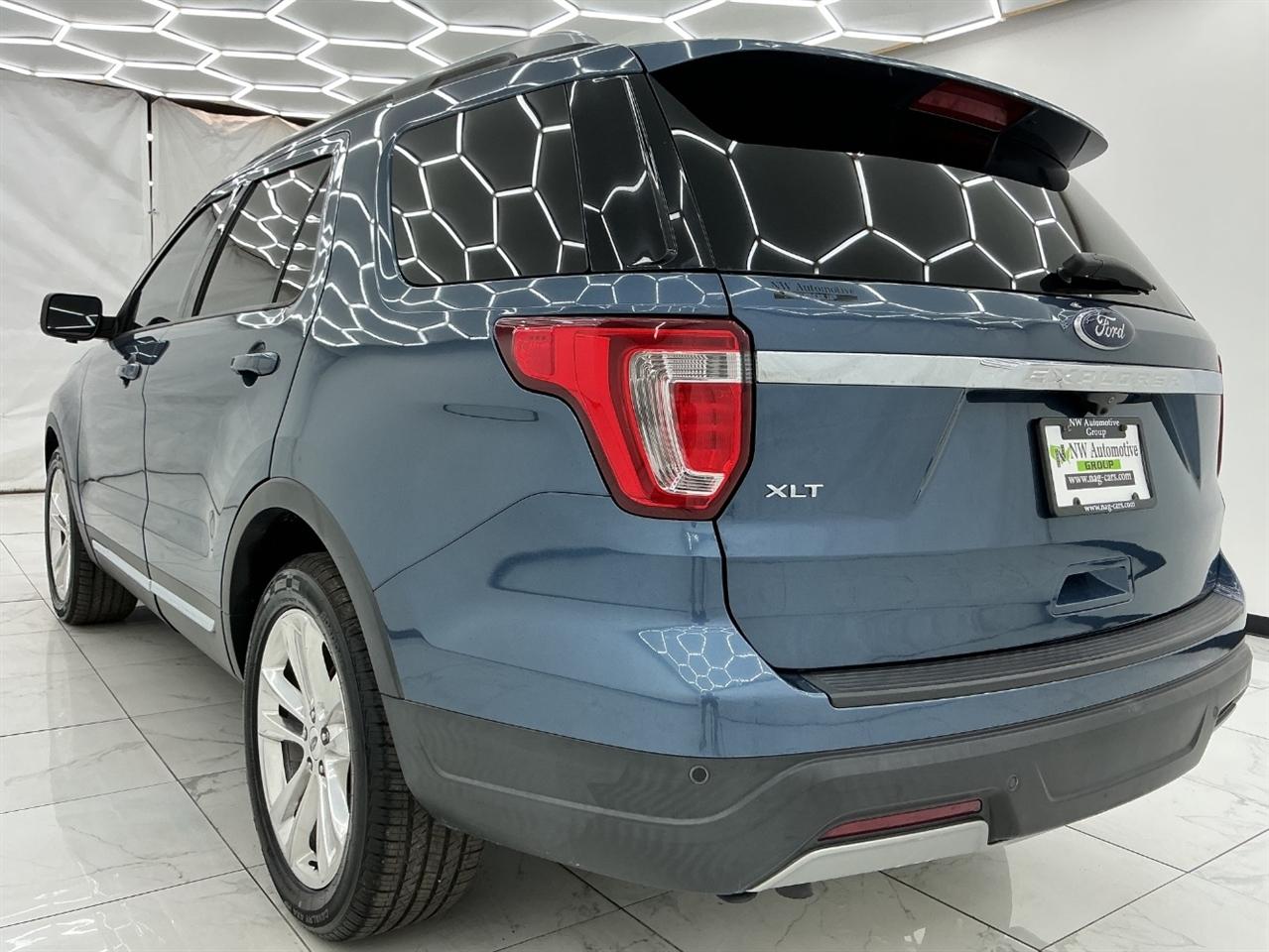 Ford Explorer XLT FWD 2019