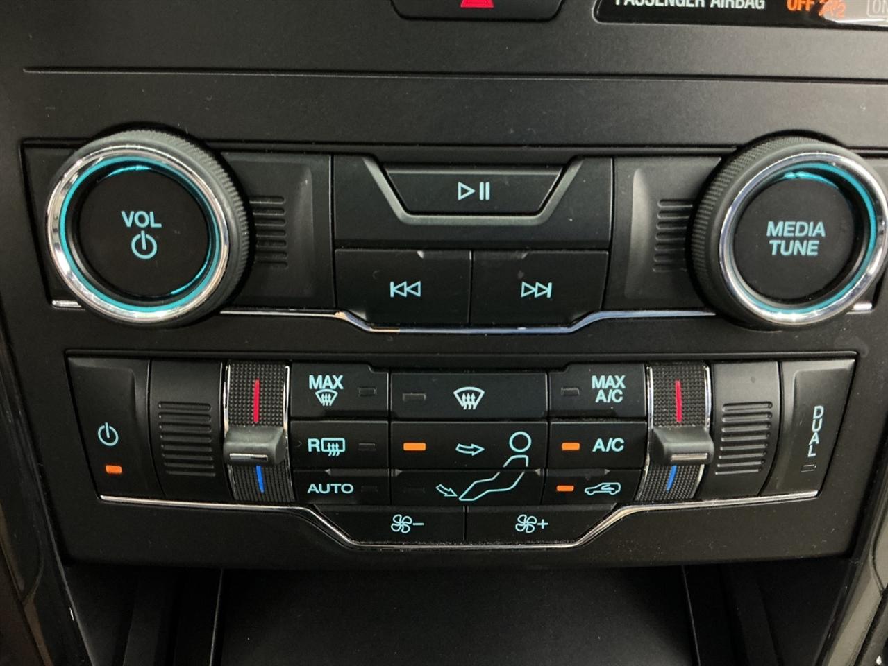 Ford Explorer XLT FWD 2019