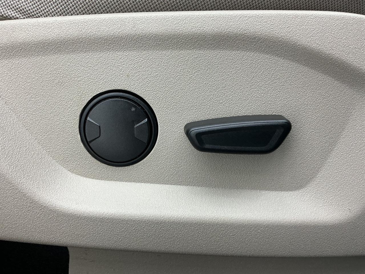 Ford Explorer XLT FWD 2019
