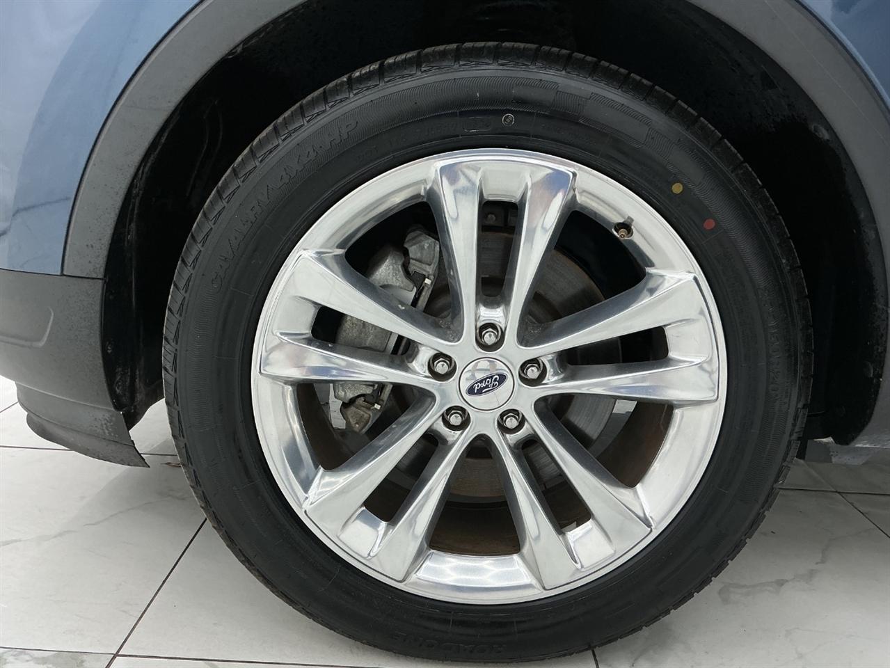 Ford Explorer XLT FWD 2019