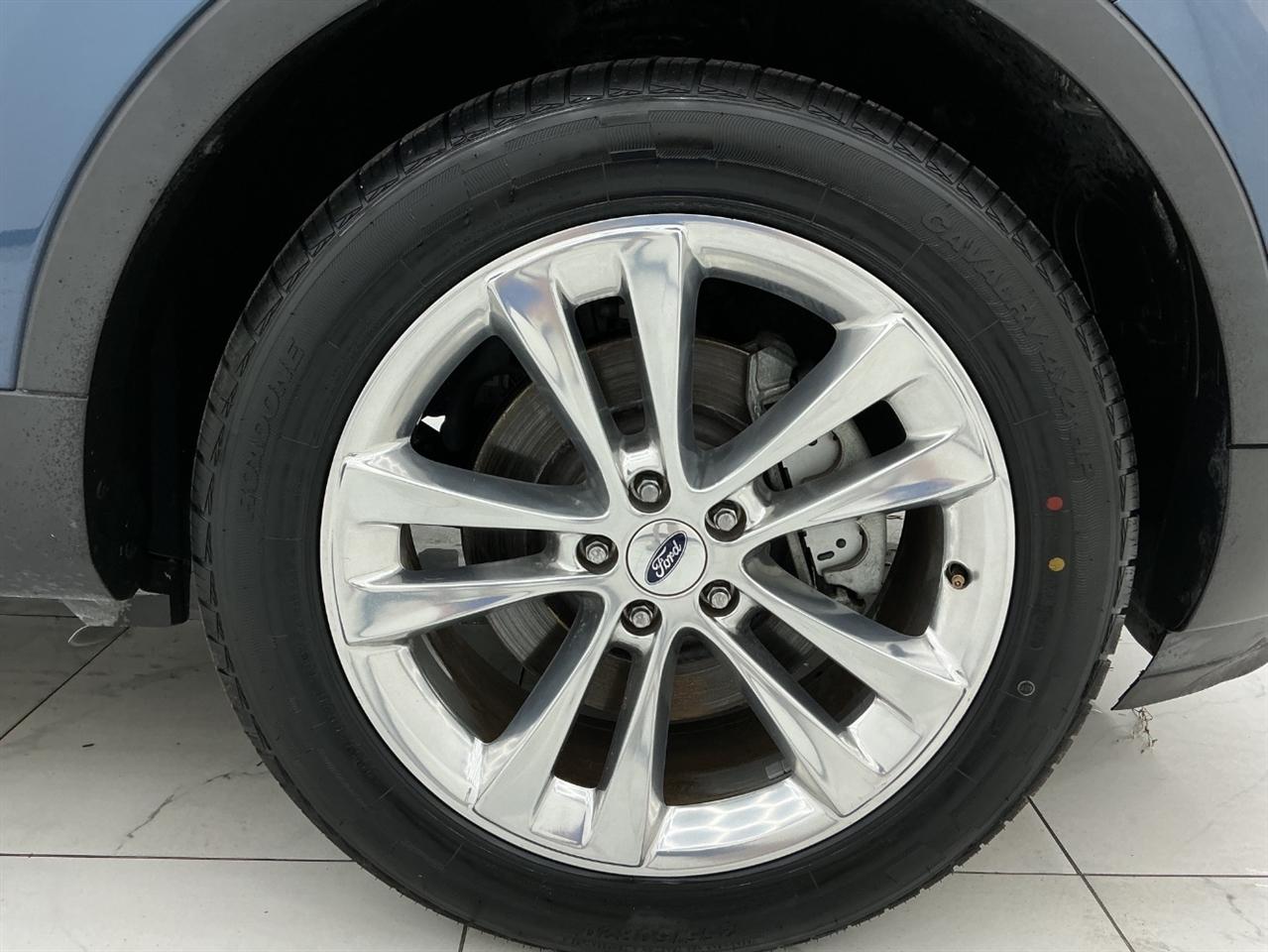 Ford Explorer XLT FWD 2019