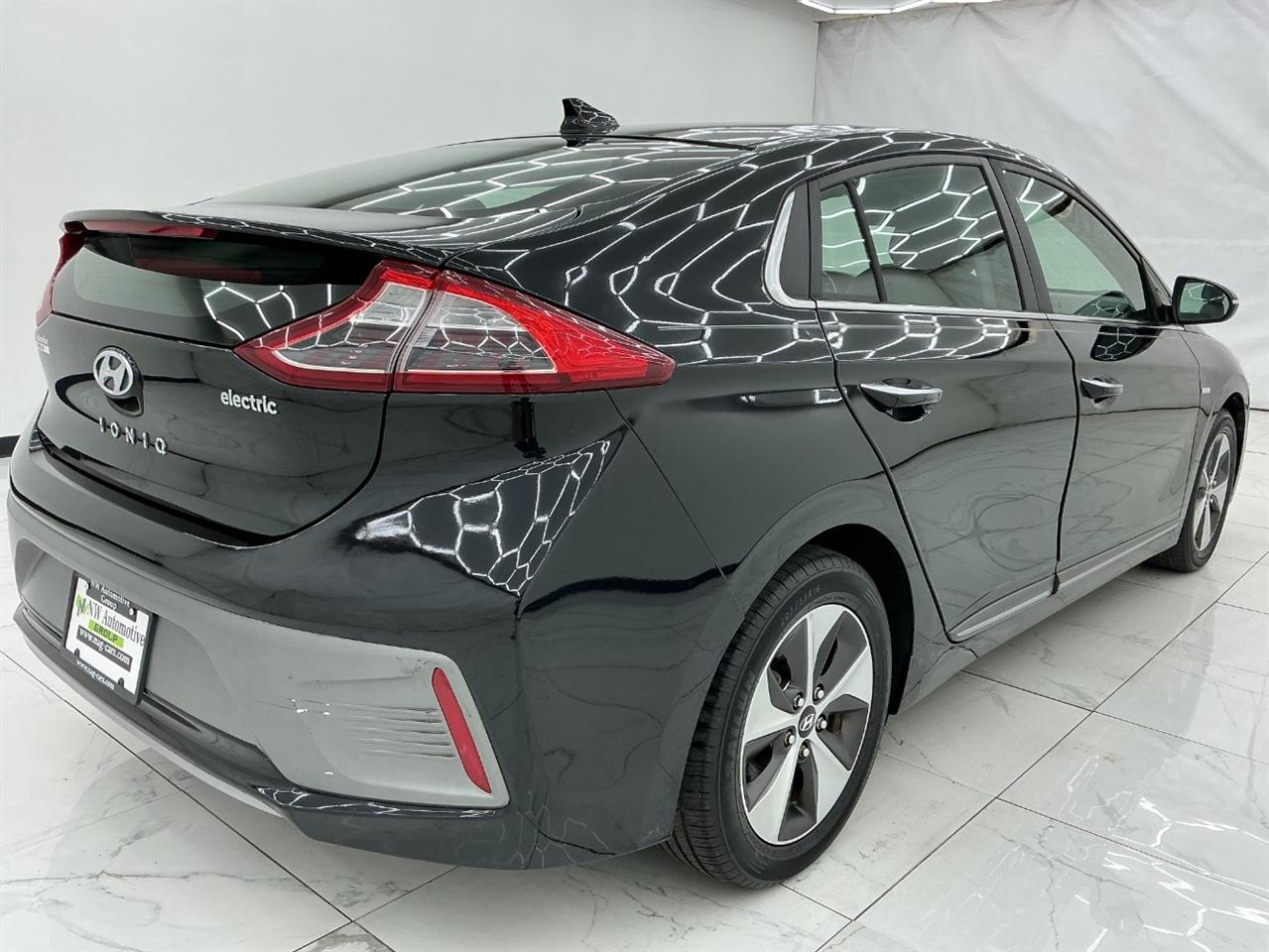 Hyundai Ioniq Electric Limited Hatchback 2019
