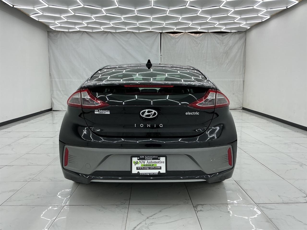 Hyundai Ioniq Electric Limited Hatchback 2019