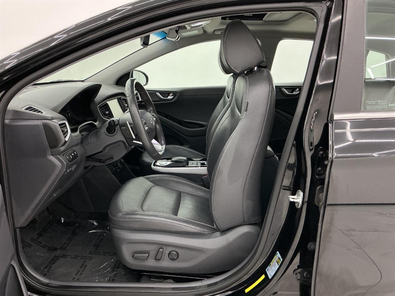 Hyundai Ioniq Electric Limited Hatchback 2019