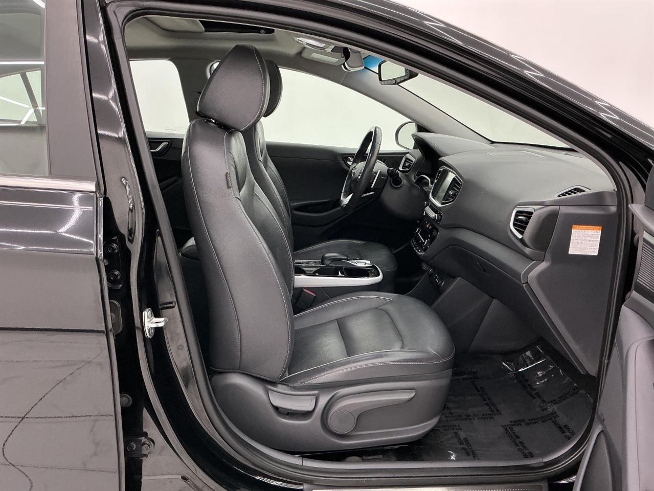 Hyundai Ioniq Electric Limited Hatchback 2019