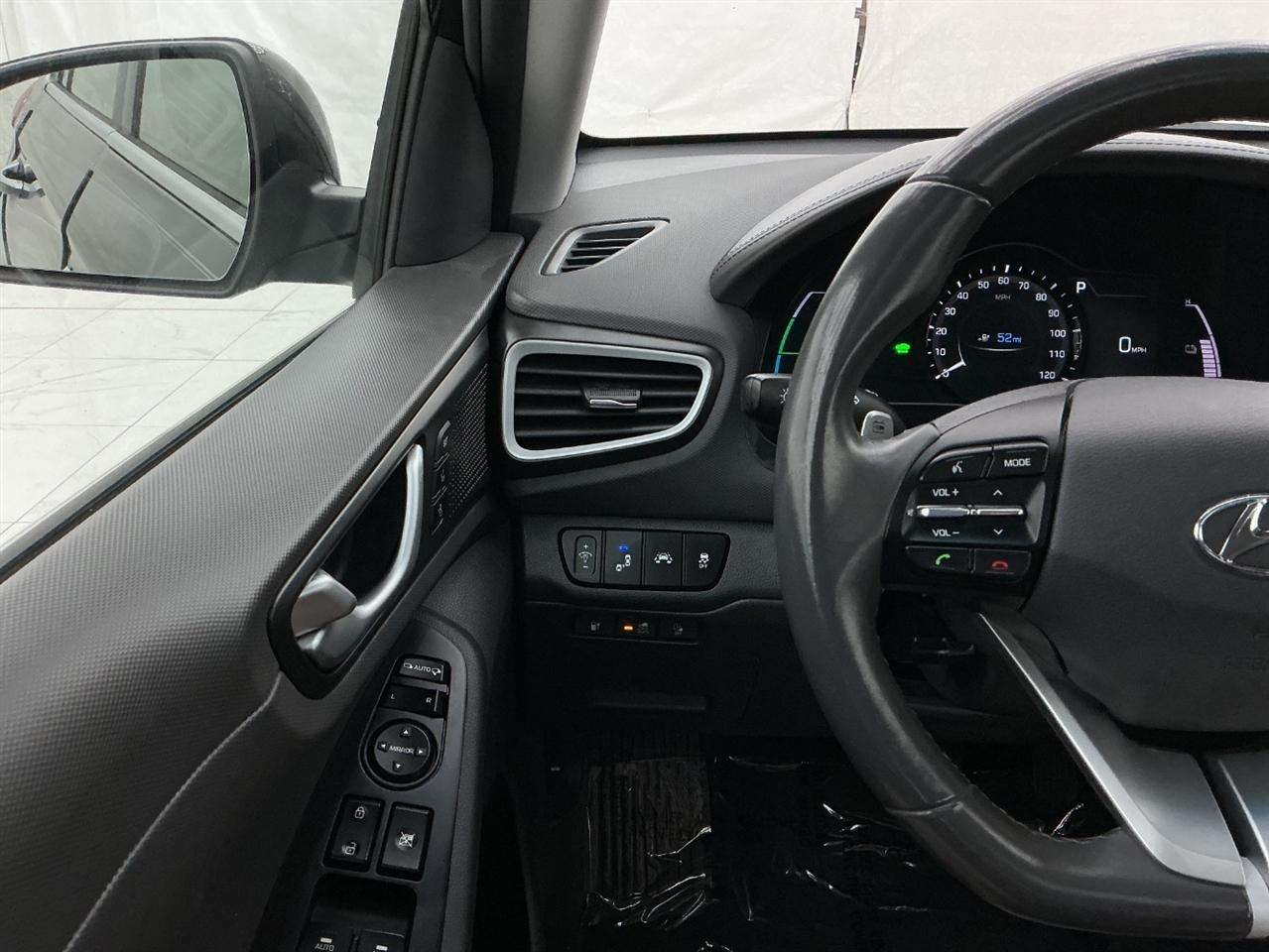 Hyundai Ioniq Electric Limited Hatchback 2019