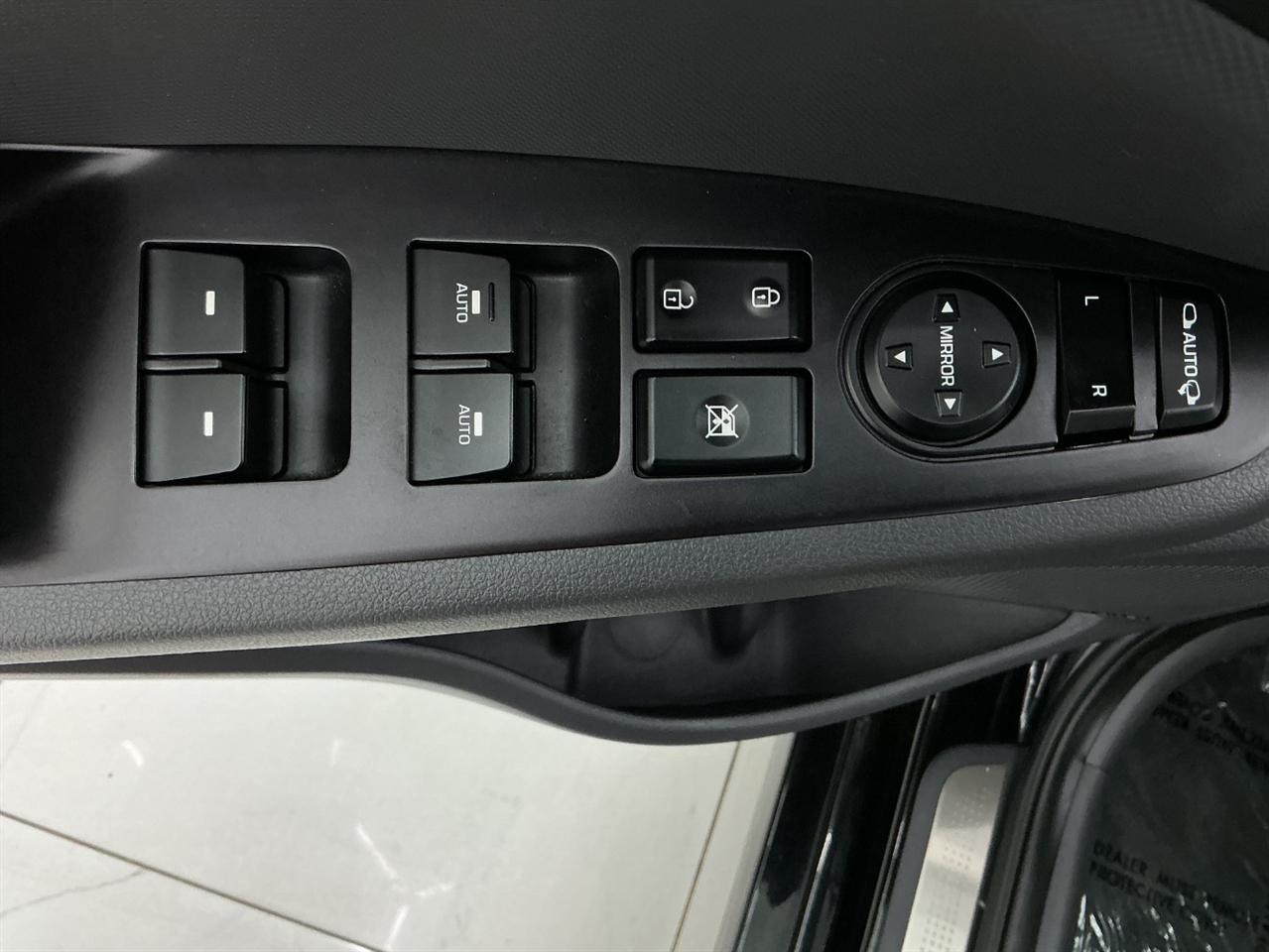 Hyundai Ioniq Electric Limited Hatchback 2019