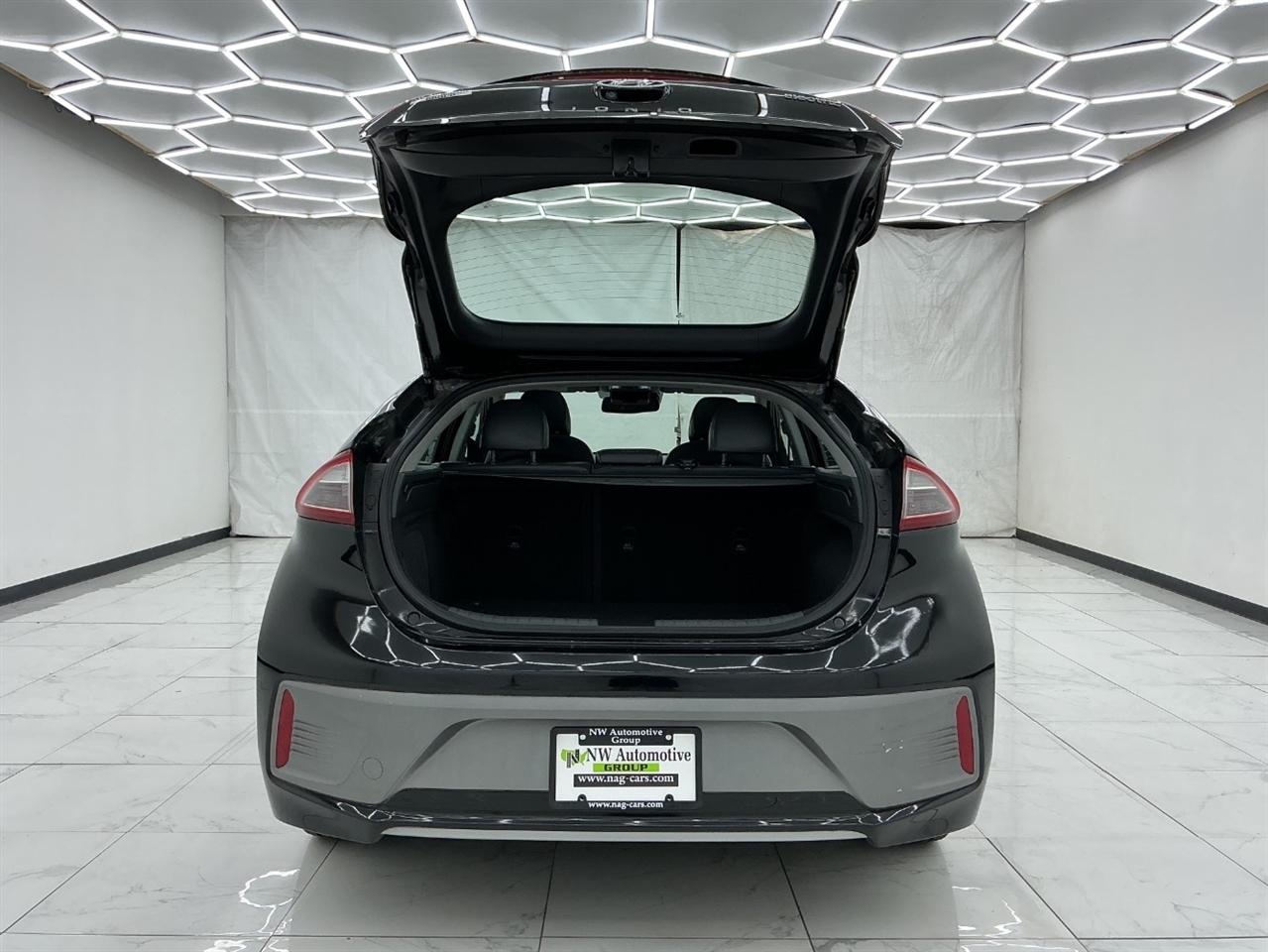 Hyundai Ioniq Electric Limited Hatchback 2019