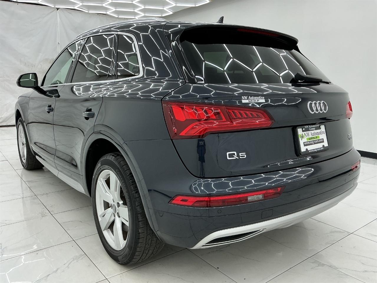 Audi Q5 2.0 TFSI Tech Premium Plus 2018